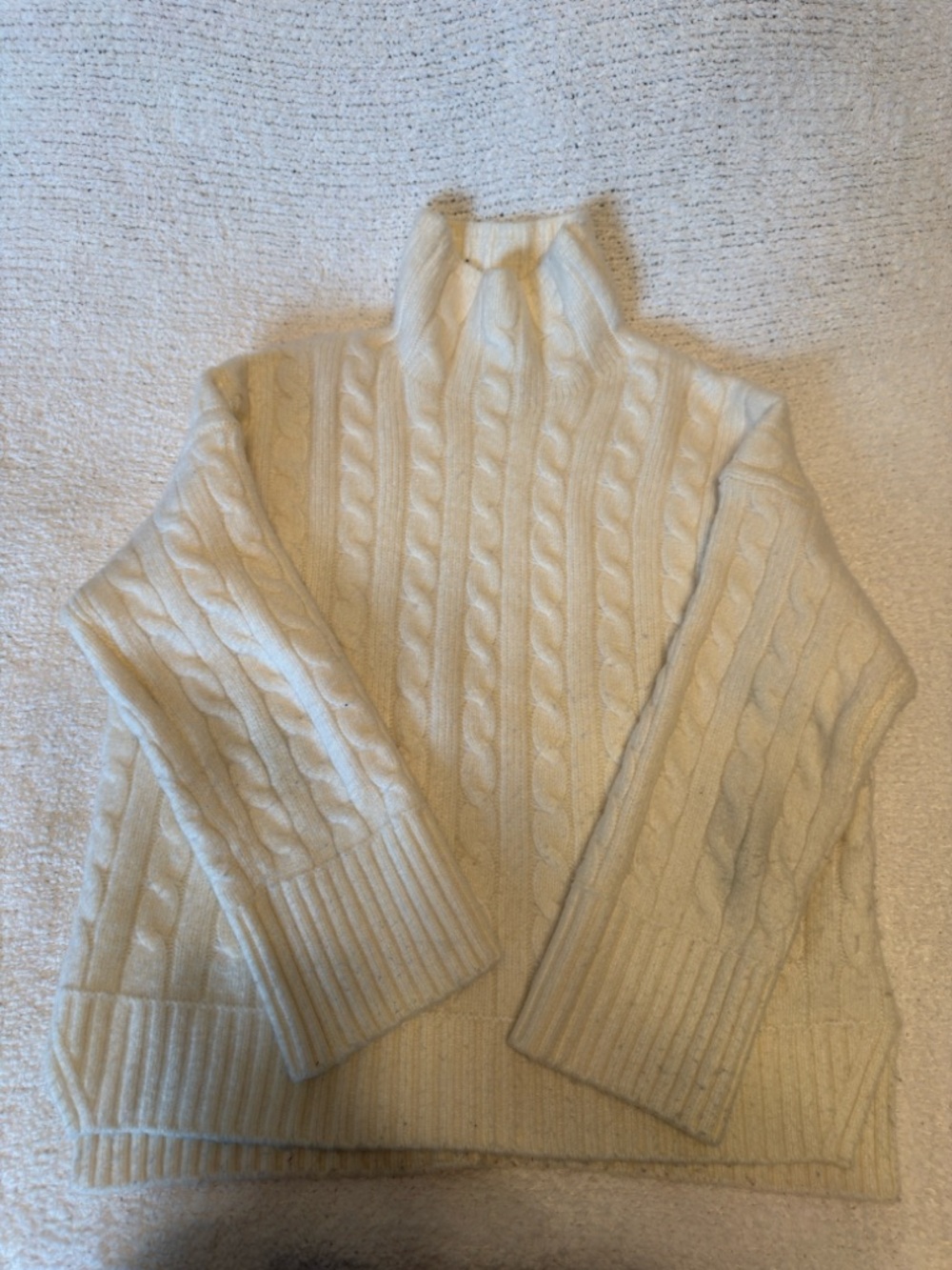 Abercrombie & Fitch Cream Cable Knit Turtleneck Sweater